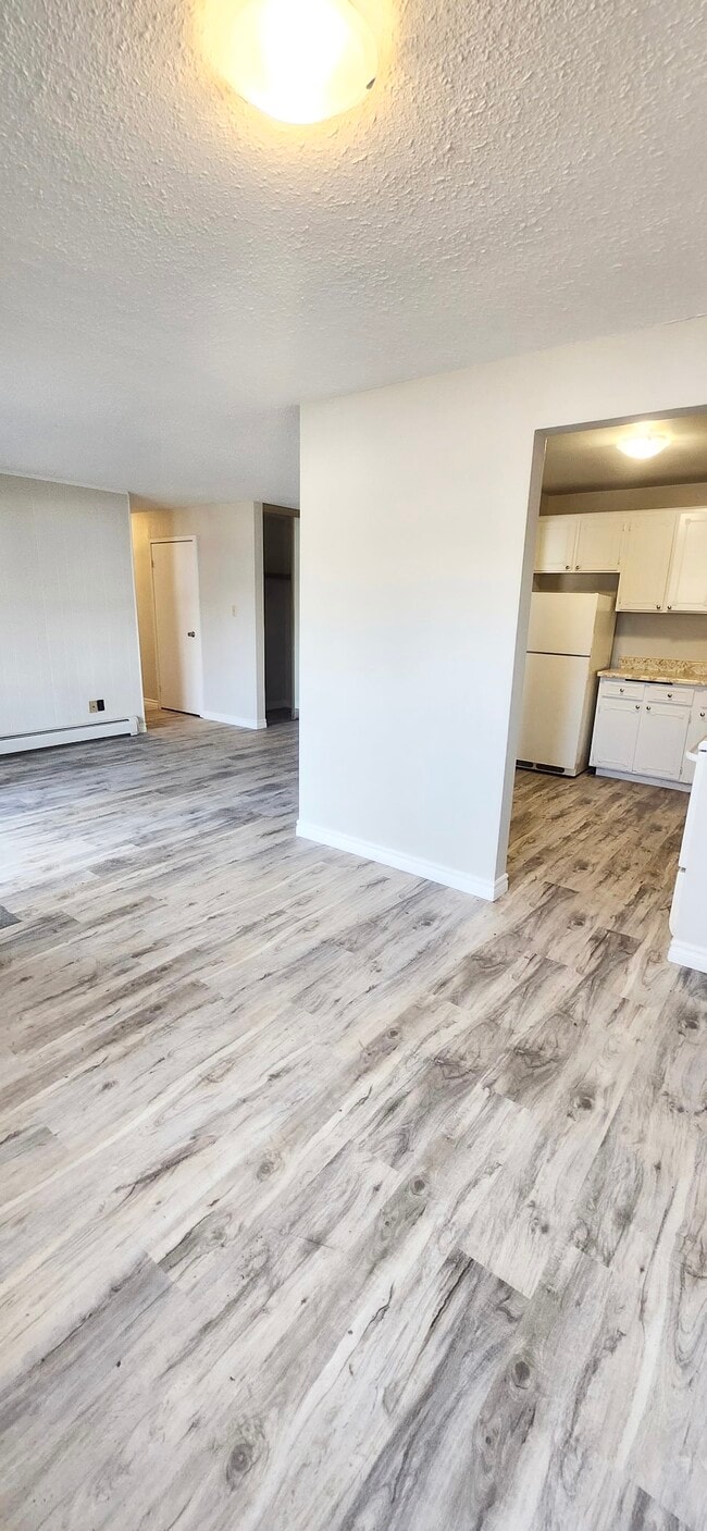 Photo - 145 Kemp Cres