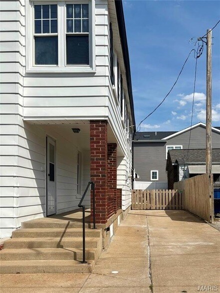 Photo - 1928 Macklind Ave