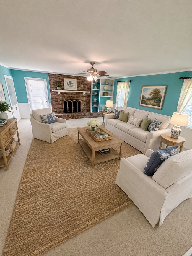 Photo - 733 Hillwood Dr