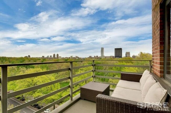 Building Photo - 2 bedroom in New York NY 10025 Unit 10C Rental