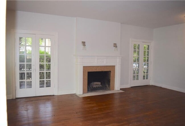 Photo - Amazing 7 bed in west Campus for Aug 2026