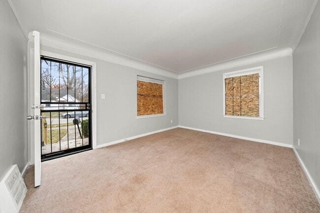 Photo - 3 bedroom bungalow $1250/month