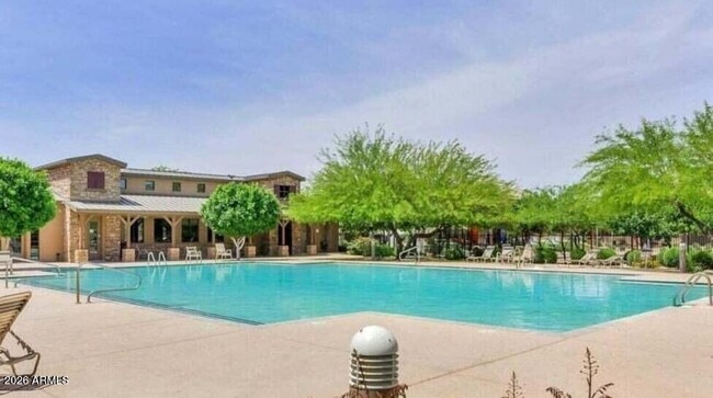 Building Photo - 17778 W Hadley St