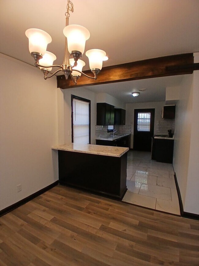 Photo - Beautiful 3 bedroom 1 bath home - Open To ...