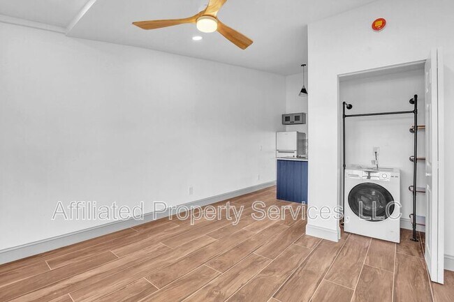 Photo - 4011 36th Ct