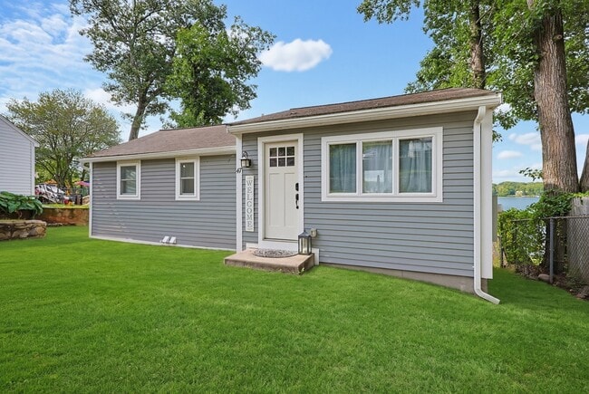 Photo - 47 Lakeshore Dr