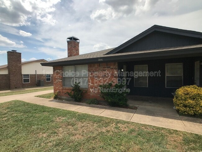 Photo - 7041 Crosstimbers Ln