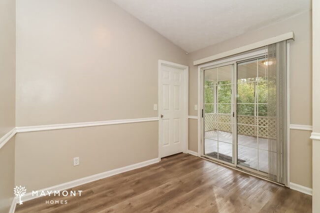 Photo - 1412 River Landing Way