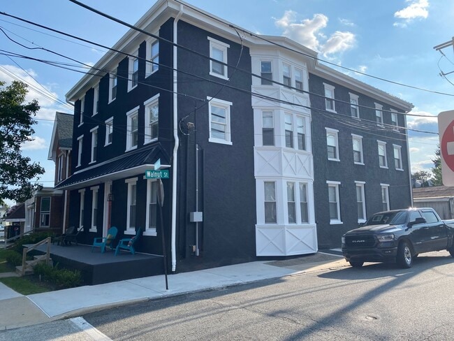 Photo - The Phoenixville Lofts-Upgraded 1 Bedroom Unit 4