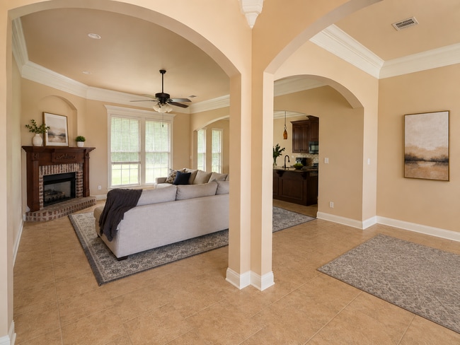 Photo - 519 Brompton Ln