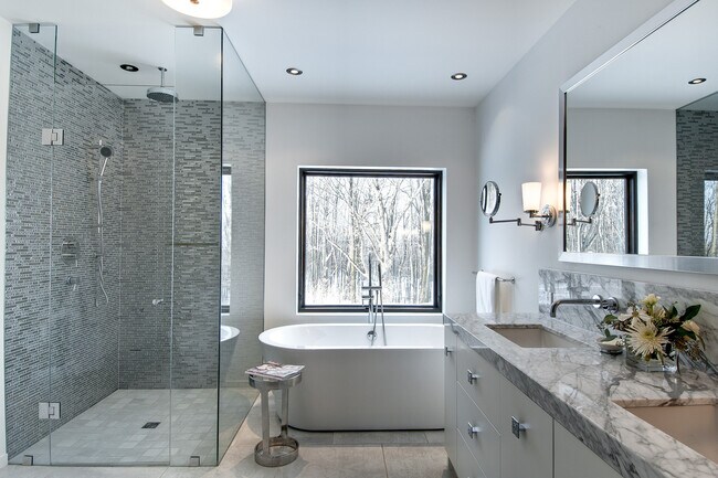 Photo - 46479 Old Mail Rd