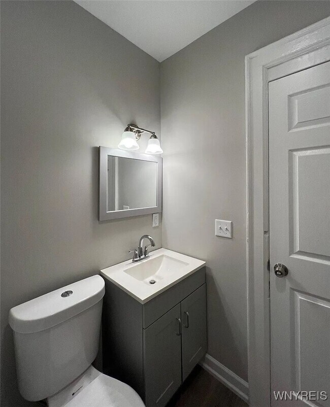 Photo - 355 Plymouth Ave