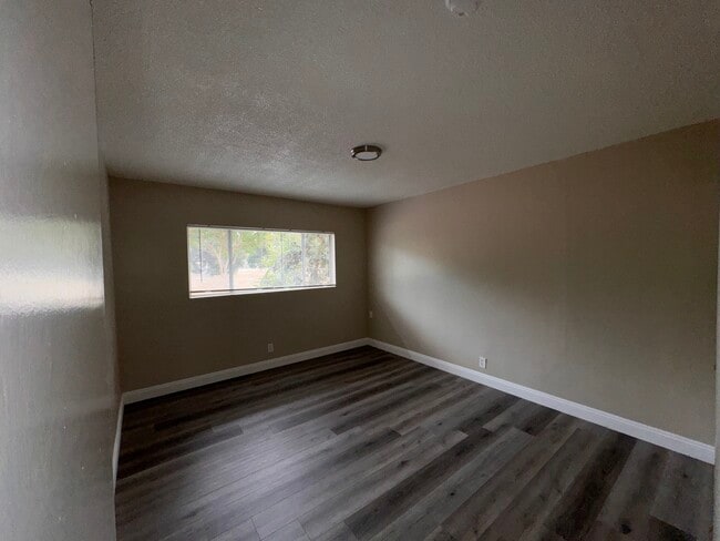 Photo - 421 N Idaho St