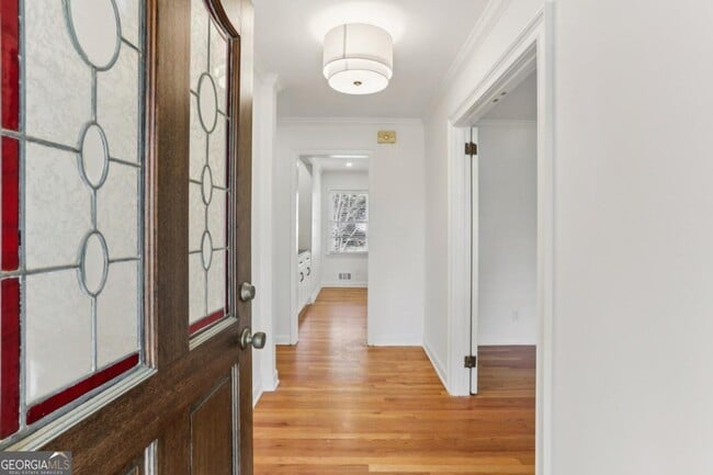 Photo - 2888 Bonanza Dr