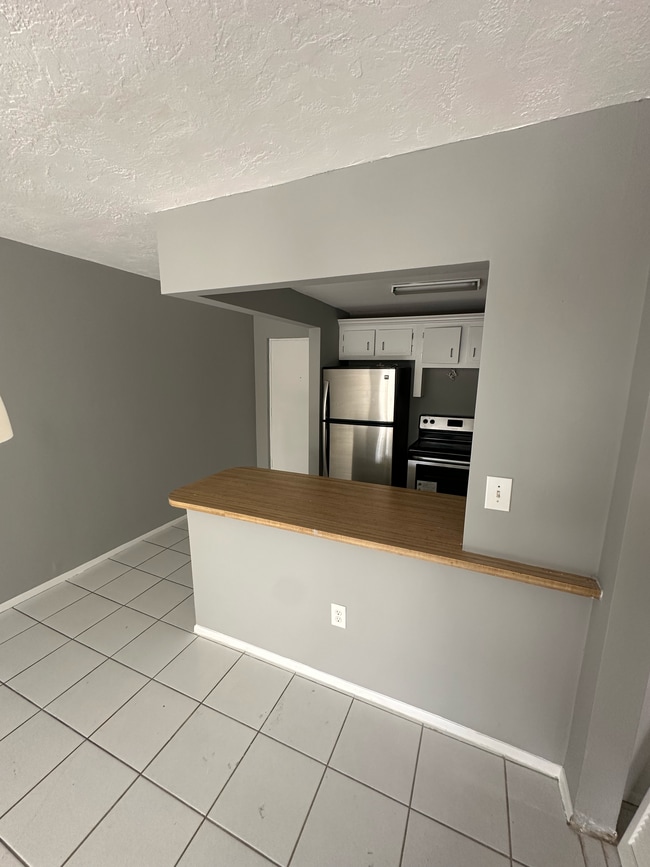 Photo - 7300 NW 17th St Unit 117