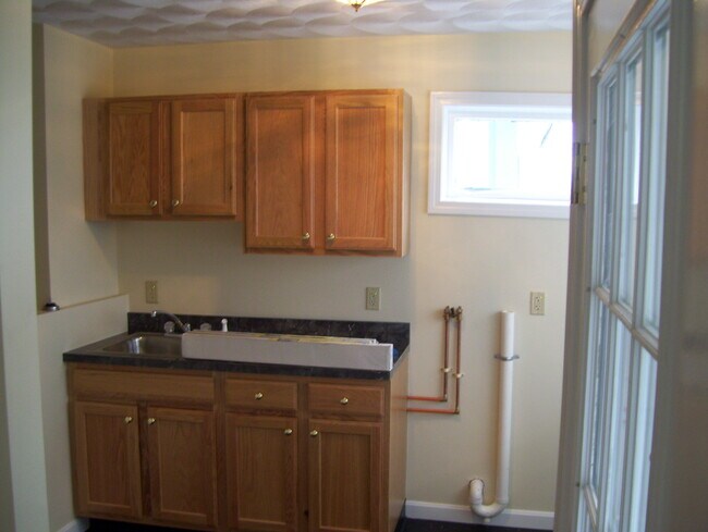 Photo - 293 Front St Unit Front Left