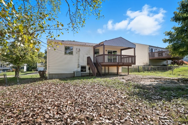 Photo - 7 Waterside Way