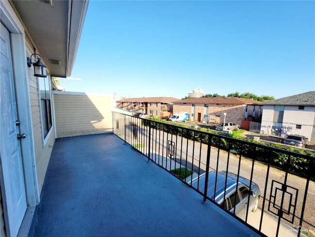 Photo - 15 N 12th St