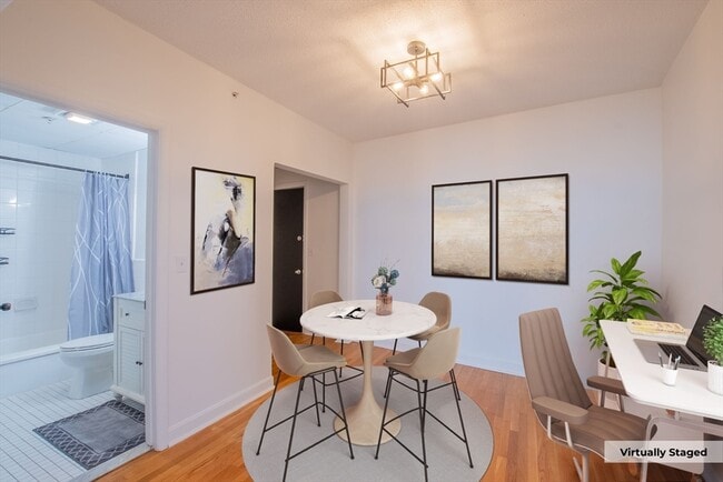 Photo - 285 Lynn Shore Dr Unit 710