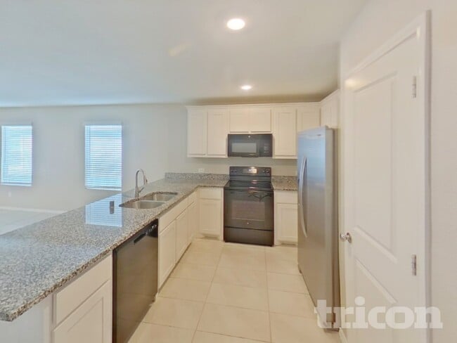 Photo - 6529 Middlebury Dr