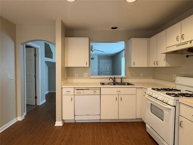 Photo - 7431 Oxford Garden Cir