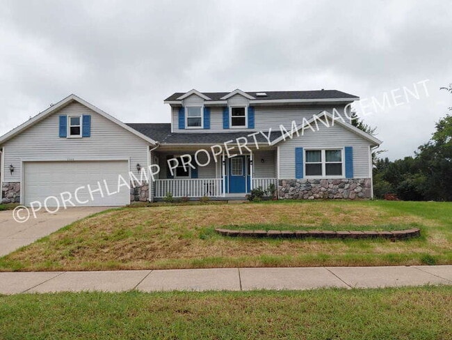 Building Photo - 3045 Chaminade Ct SW Rental