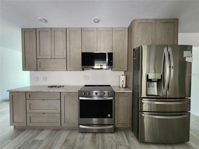 Photo - 900 Crestwood Rd House