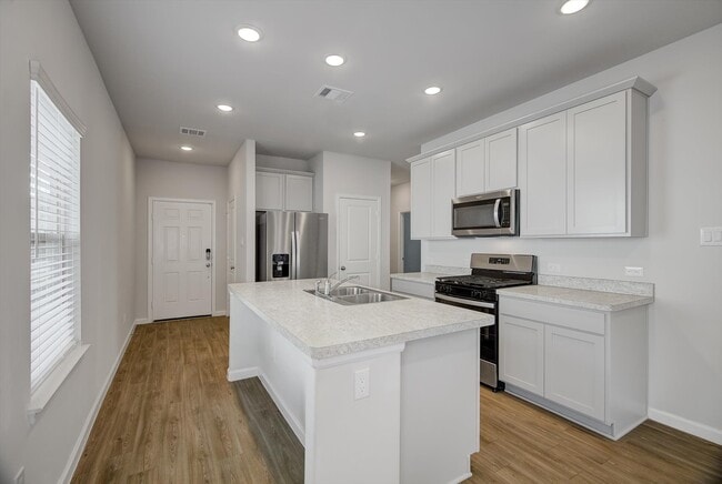 Photo - 16517 Opportunity Wy