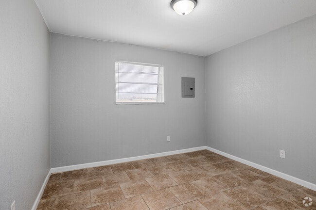 2BR, 1BA - 800SF - Second Bedroom