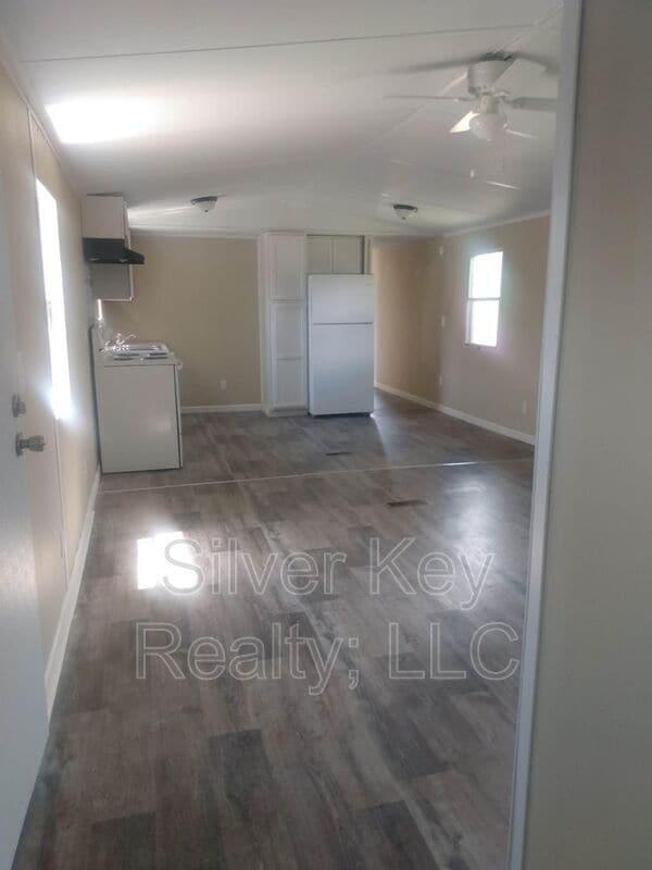 Photo - 139 Sky Dome Rd