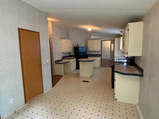 Photo - 3 bedroom 2 bath Mobile Home on 1 acre in Jasper