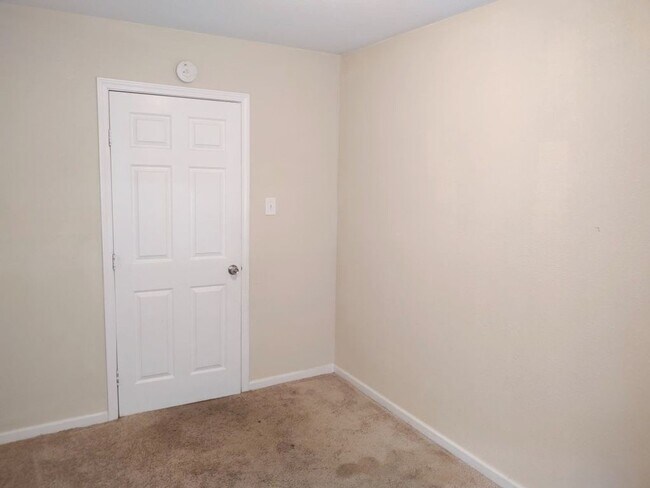 Photo - 2607 Quiver Ln