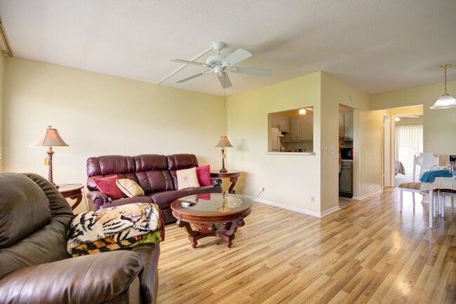 Photo - 211 Easthampton I Unit 211