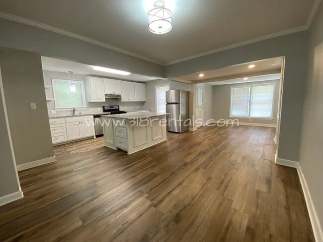 Photo - Completely remodeled home in Broadmoor available