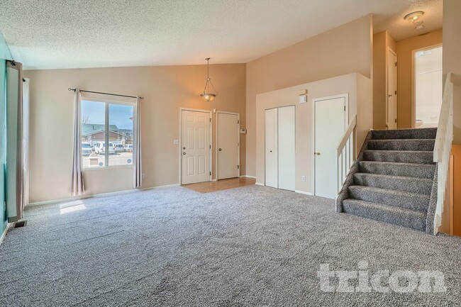 Photo - 4650 Dooley Way