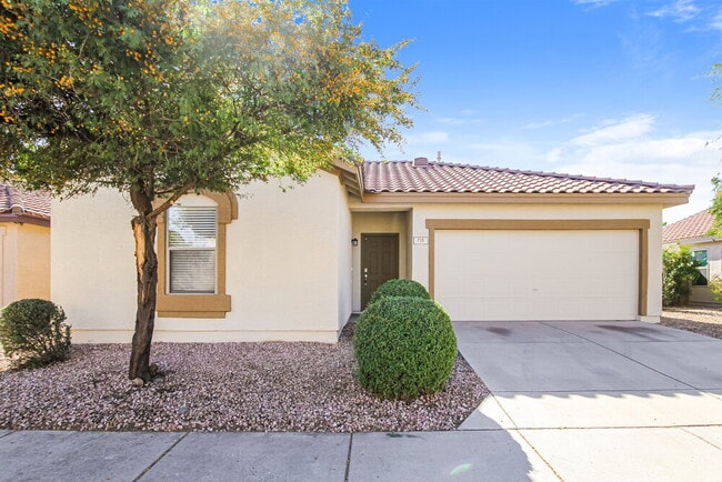 Building Photo - 735 E Michigan Ave