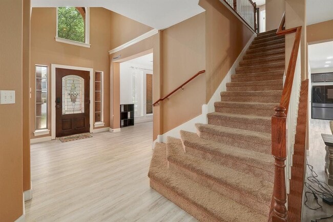 Photo - 2129 Clear Lake Pl