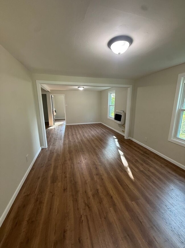 Photo - 4 bed 2 bath