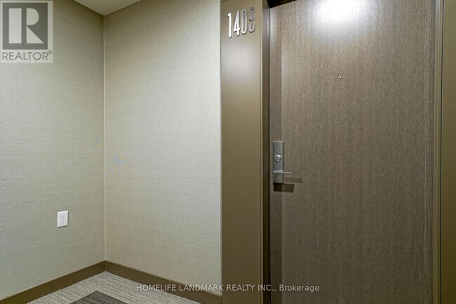101 Charles St E Unit 1409
