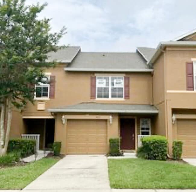 Building Photo - 3/2.5 in Hawthorne Glen - New carpet and p... Rental