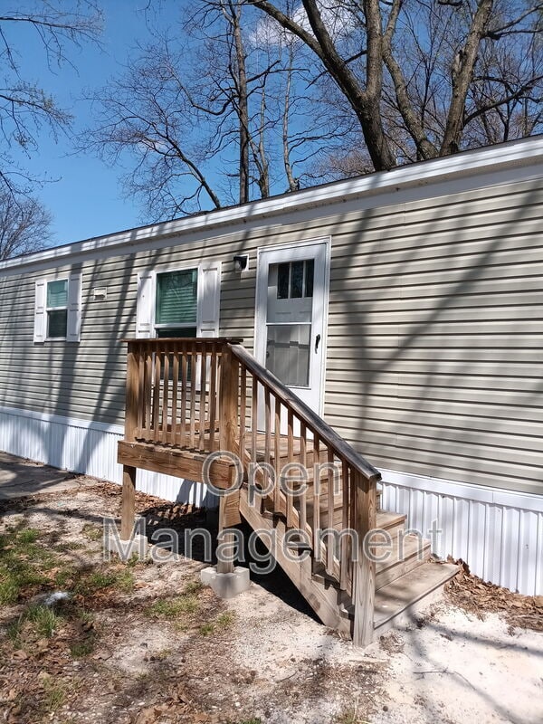 Photo - 2710 N Farm Rd 137