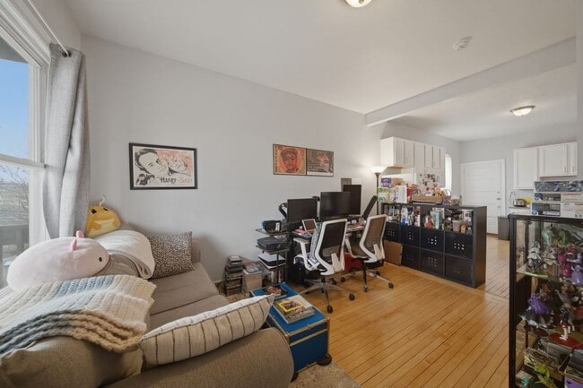 Photo - 3841 N Bernard St