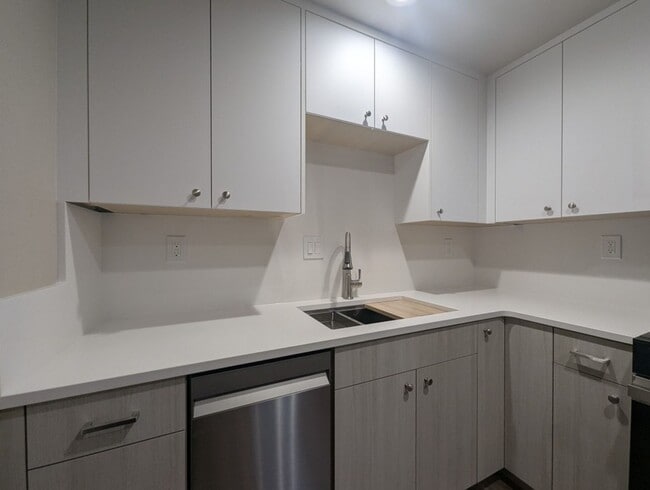 Photo - 551 Elm Way Unit 549