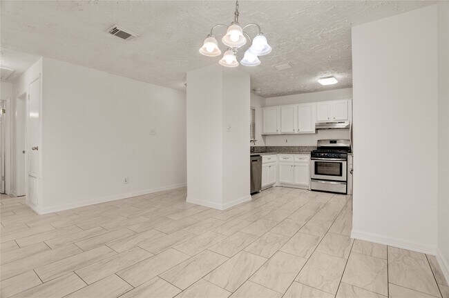 Photo - 5437 Ridge Wind Ln