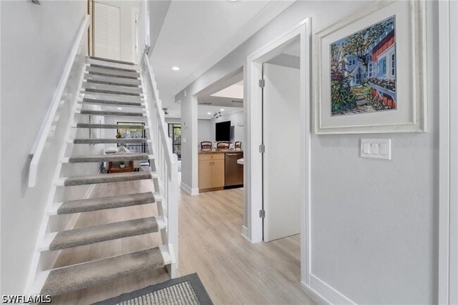 Photo - 790 Meadowland Dr