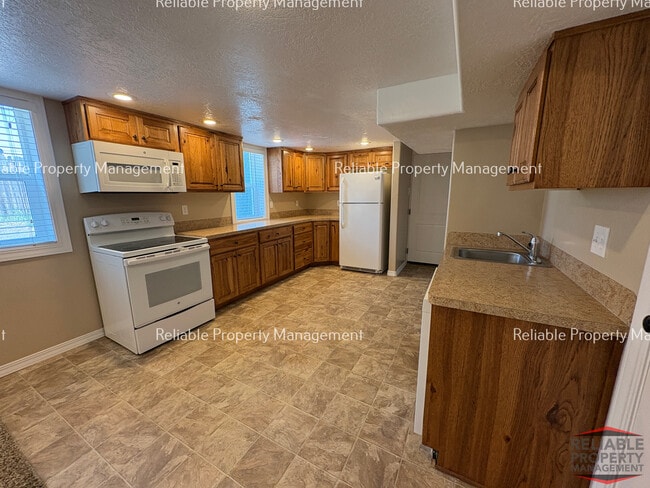 Photo - 1153 Idaho Ave Unidad B