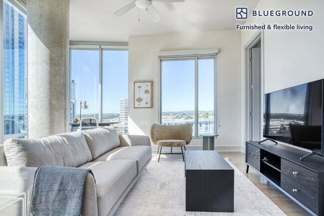 Photo - 615 W 7th St Unit FL10-ID7