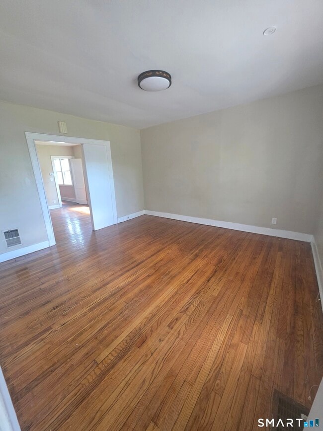 Photo - 242 Enfield St Unit 1
