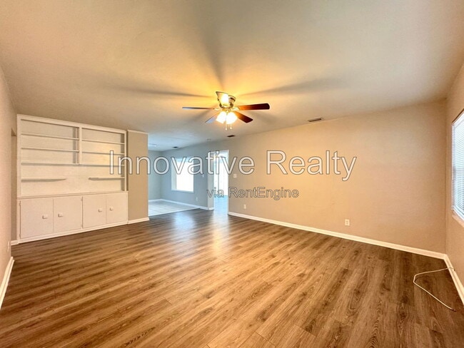 Photo - 1790 Marshall Dr