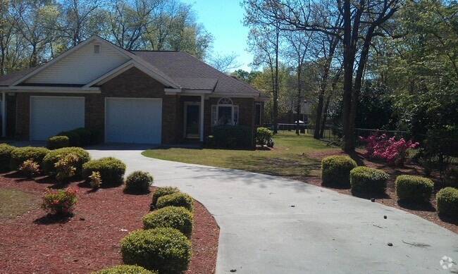 Building Photo - 2404 W McCown Dr Rental